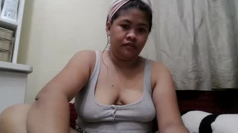 madelline2001 online show from July 6, 12:30 pm