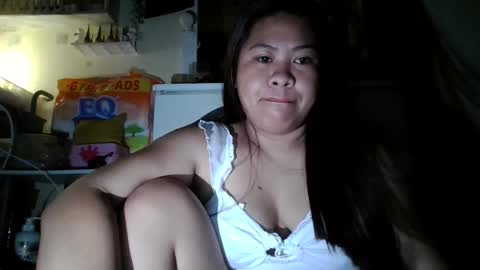 madelline2001 online show from August 2, 6:04 pm