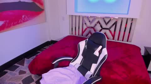 madison_chanell online show from August 13, 5:21 am
