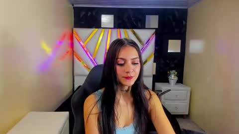 Madison Carzon online show from March 14, 1:06 pm