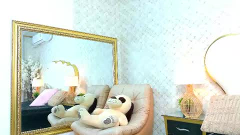 madissonbonny_ online show from August 9, 2:56 am