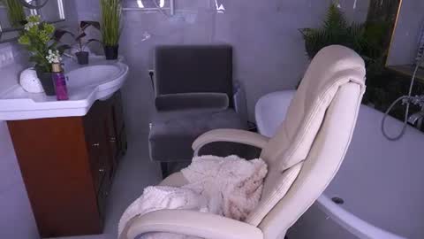 madissonsoft online show from August 9, 1:23 pm