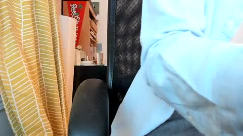 madmonkeyman10 online show from September 6, 6:52 am