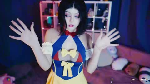 Alice online show from May 24, 1:58 pm
