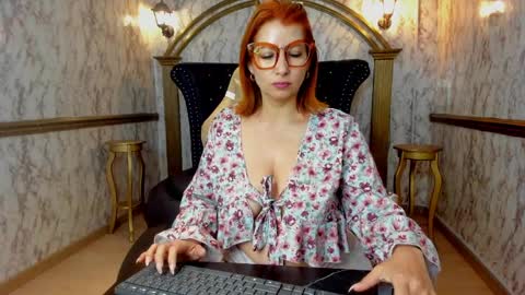 Call Me     ONLINE   GTM-5 14302100 online show from April 1, 11:56 pm