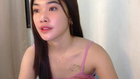 mae_luna online show from August 11, 12:12 am