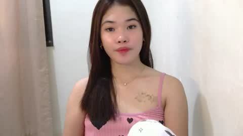 mae_luna online show from August 11, 2:24 am