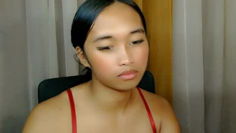 mae online show from July 25, 10:36 pm