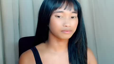 mae online show from August 16, 12:25 am