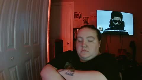 maeluxe online show from July 13, 5:14 am