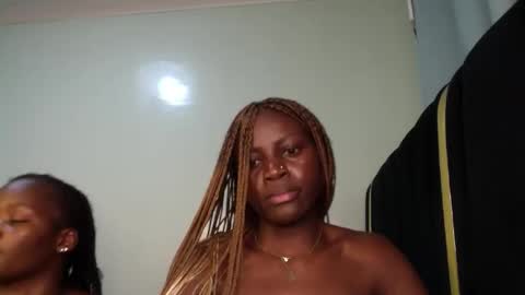 Maelys online show from June 6, 10:15 pm