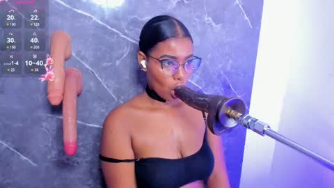 Maria fernada online show from August 6, 1:10 pm