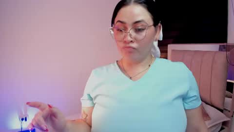 Mafe Montiel online show from August 15, 12:25 am