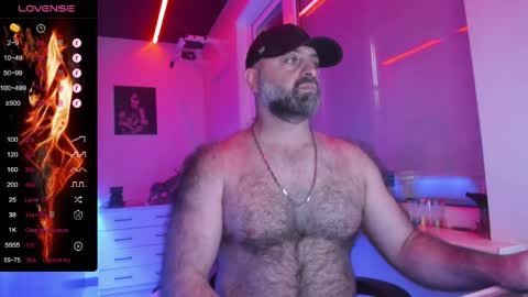 magabear online show from June 2, 2:25 am