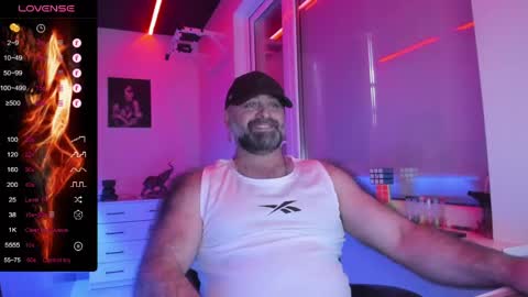 magabear online show from June 2, 3:31 am