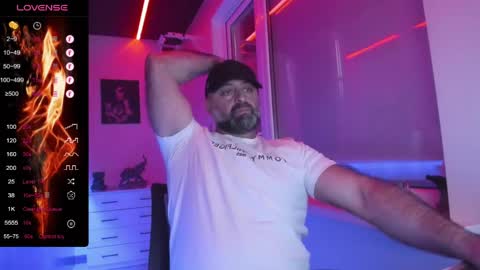 magabear online show from June 4, 10:52 am