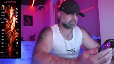 magabear online show from August 10, 9:49 pm