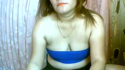 mages_1995 online show from August 12, 2:14 am
