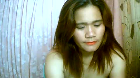 mages_1995 online show from August 12, 4:37 am