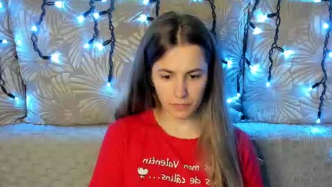 Maggie online show from July 12, 2:51 am