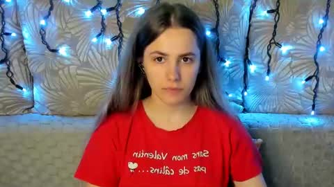 Maggie online show from July 12, 5:03 am