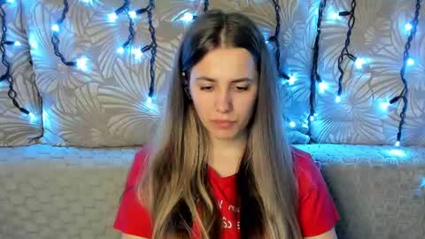 Maggie online show from July 13, 2:51 am