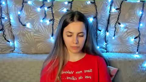 Maggie online show from July 13, 3:57 am
