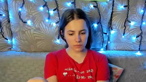 Maggie online show from July 15, 2:34 am