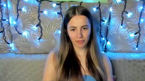 Maggie online show from July 19, 1:07 am