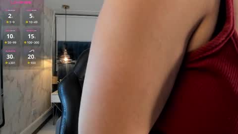magic_alice__ online show from August 7, 11:32 am