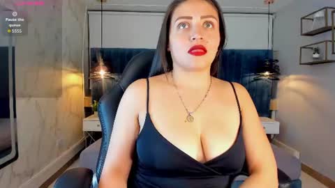 magic_alice__ online show from August 11, 9:33 am