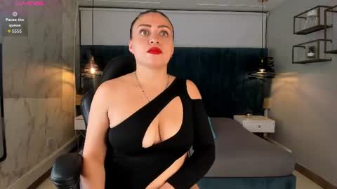 magic_alice__ online show from August 13, 3:31 am