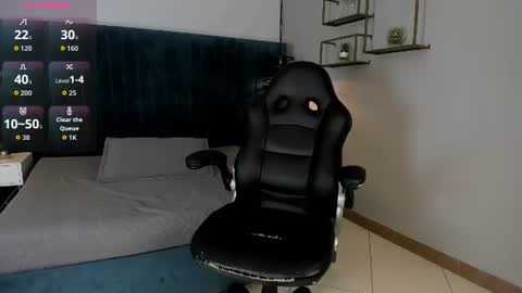 magic_alice__ online show from August 13, 7:55 am