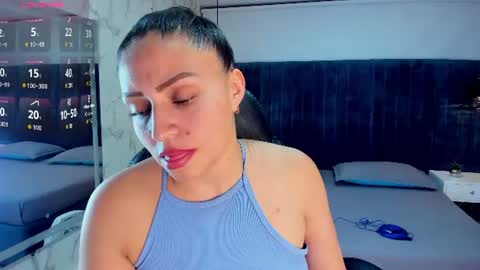 magic_alice__ online show from August 14, 3:54 am