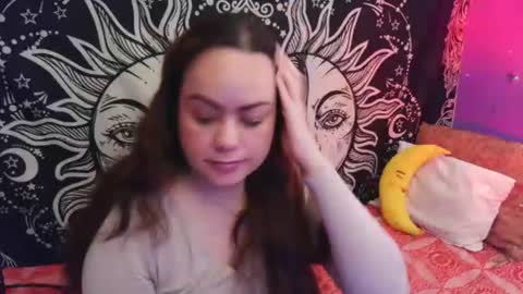 Claire  online show from August 7, 3:01 pm
