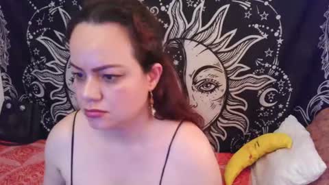 Claire  online show from August 9, 5:03 pm