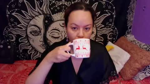 Claire  online show from August 13, 11:35 am