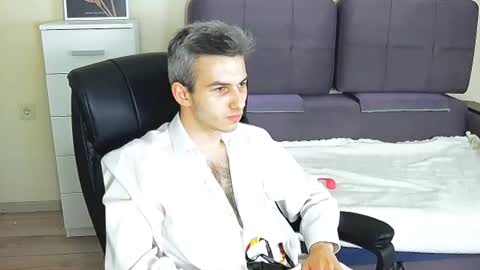 magic_storms online show from August 5, 10:52 pm