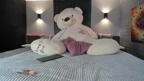 magic_zahara online show from August 16, 2:48 am