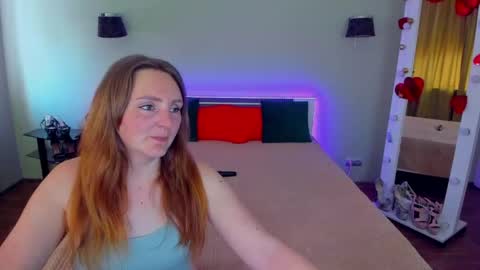 Lili Bella and Ellie online show from May 12, 7:19 am