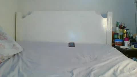 magicbabe online show from August 10, 4:25 am