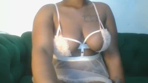 magicbabe online show from August 16, 1:20 am