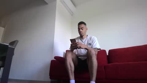 Magicsempai online show from May 12, 10:59 am
