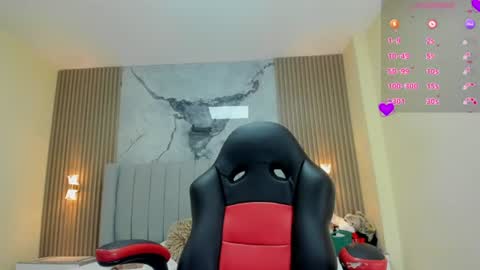 magievans1 online show from August 13, 12:19 pm