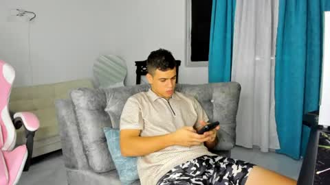 magnificent_star18 online show from July 27, 8:14 pm