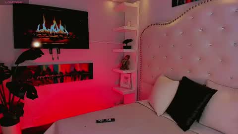 CamiiGarcia online show from July 31, 10:15 pm