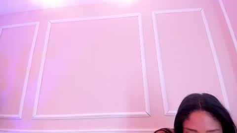 Maia online show from August 14, 4:32 pm