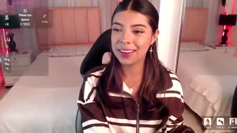 maia_reficco online show from August 4, 9:01 pm