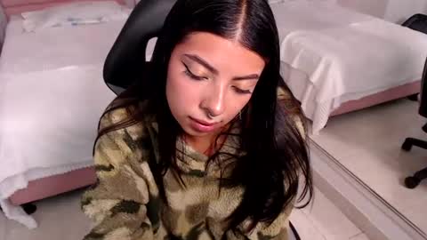 maia_reficco online show from August 8, 2:50 pm