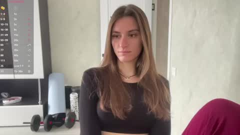 M I A online show from August 14, 1:37 pm